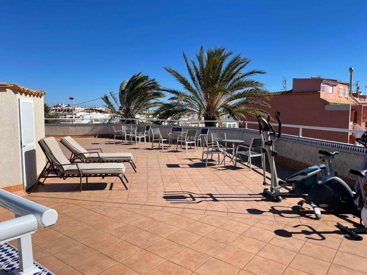 Anna'S Garden Bed & Breakfast Torrevieja Luaran gambar