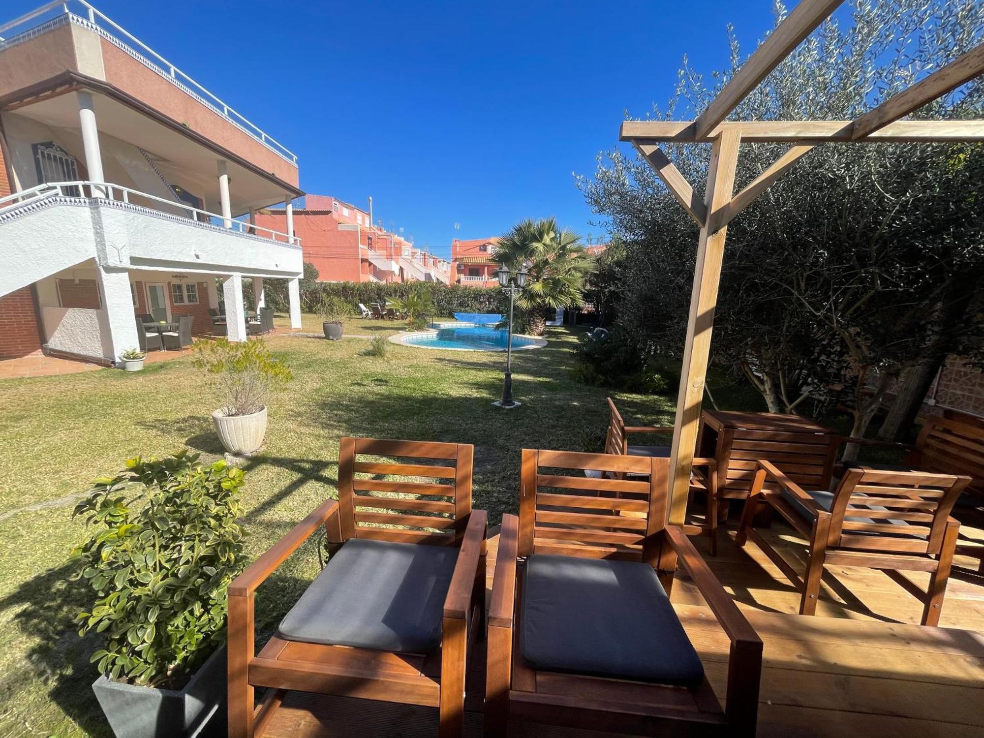 Anna'S Garden Bed & Breakfast Torrevieja Luaran gambar