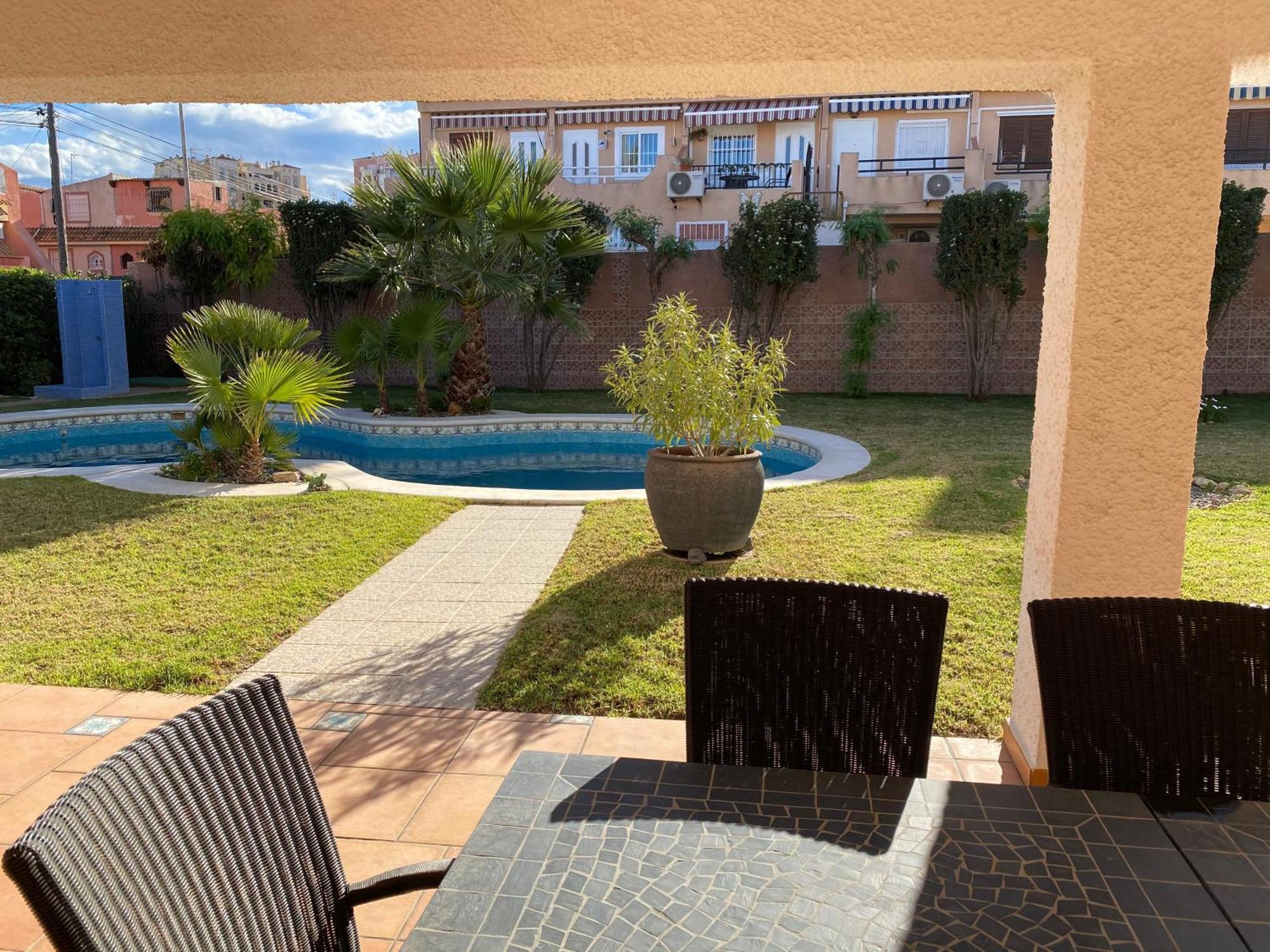 Anna'S Garden Bed & Breakfast Torrevieja Luaran gambar
