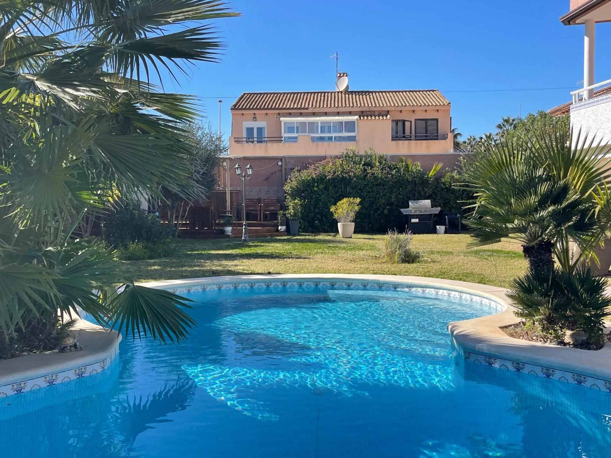 Anna'S Garden Bed & Breakfast Torrevieja Luaran gambar