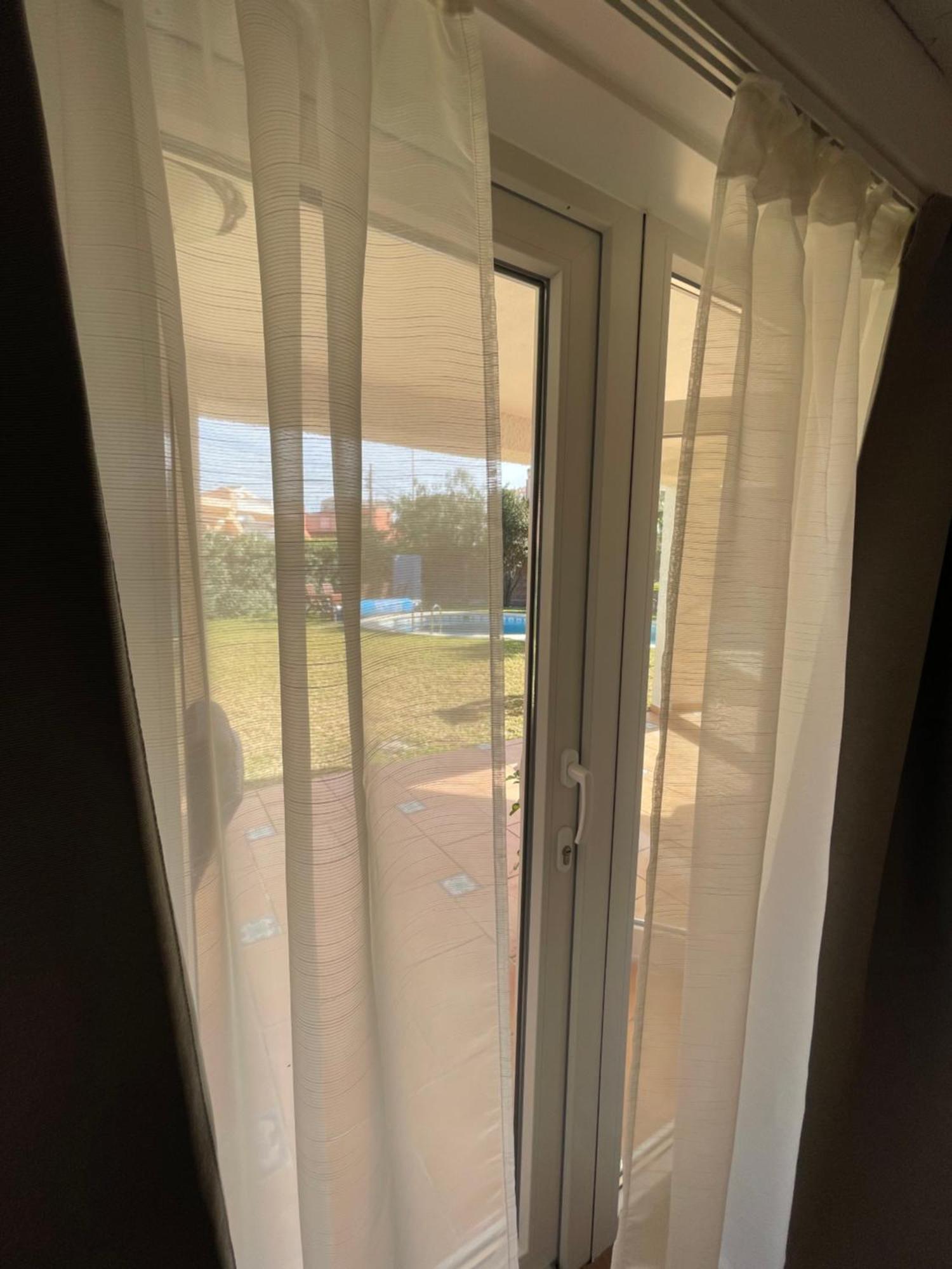 Anna'S Garden Bed & Breakfast Torrevieja Bilik gambar