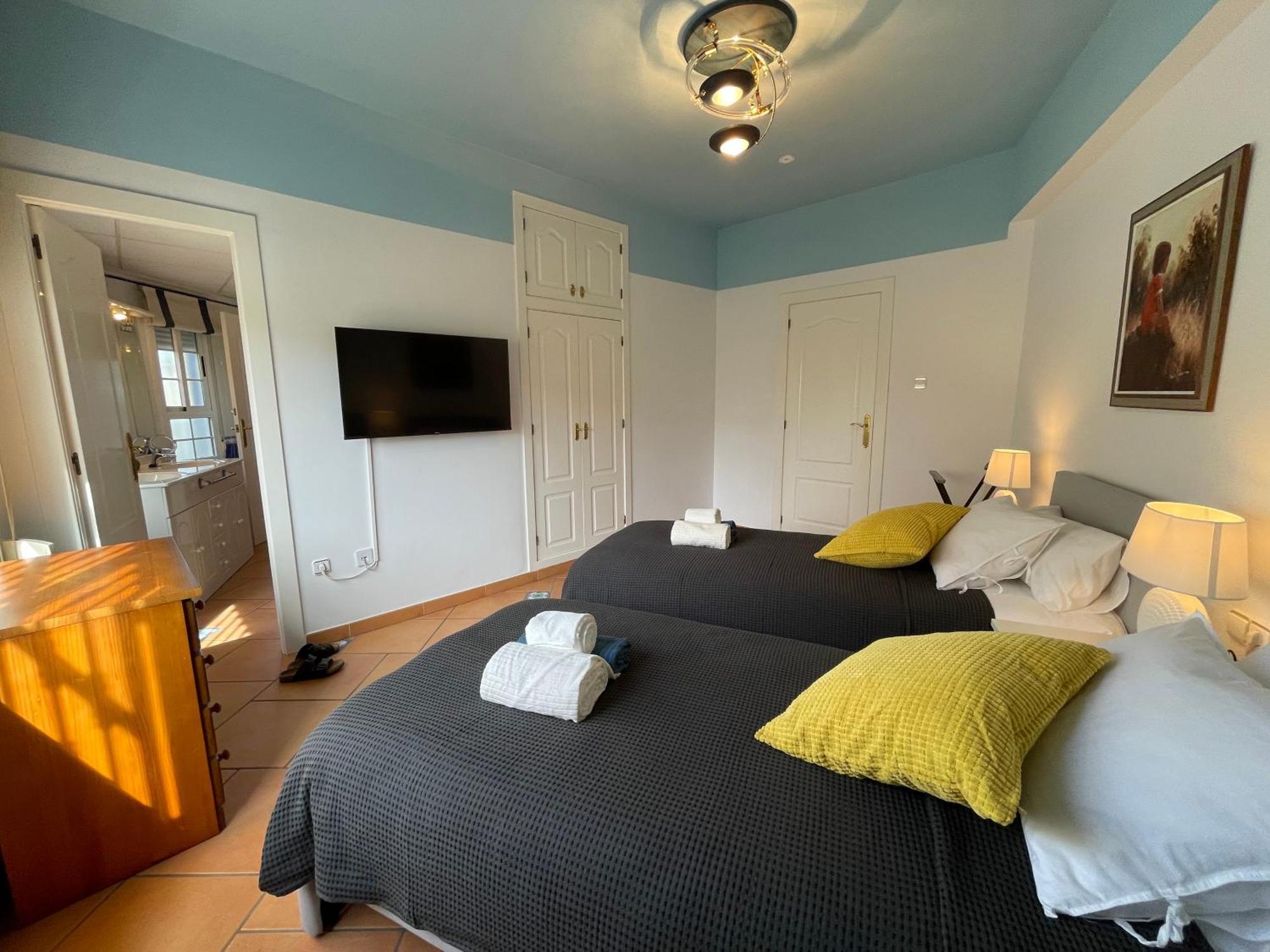 Anna'S Garden Bed & Breakfast Torrevieja Bilik gambar